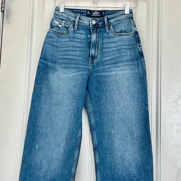 Hollister Ultra High Rise Medium Wash Stretch Straight Leg Dad Jeans Size 3R - Picture 7 of 12